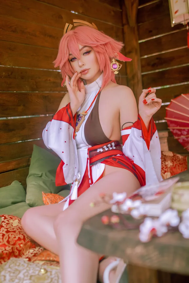 My Electro vision is crackling between my thighs just thinking about you posted by tastycosplayer