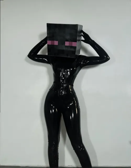My Enderman cosplay (Aloeveraiskawaii) by aloeveraiiskawaii
