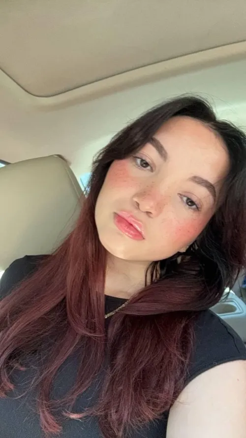 My fantasy is getting fucked by an older man at the car, will you do? by cleojadeonly