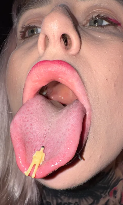 My favorite flavor is you {f} by YourFavoriteGiantess