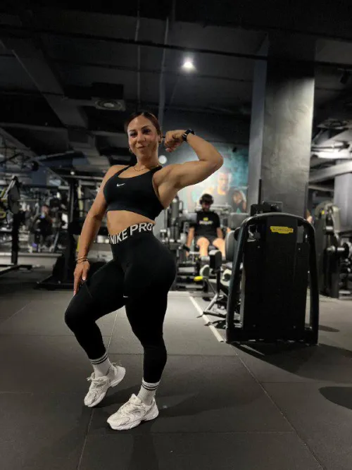 My favorite outfit for working out by Real-Diver8010