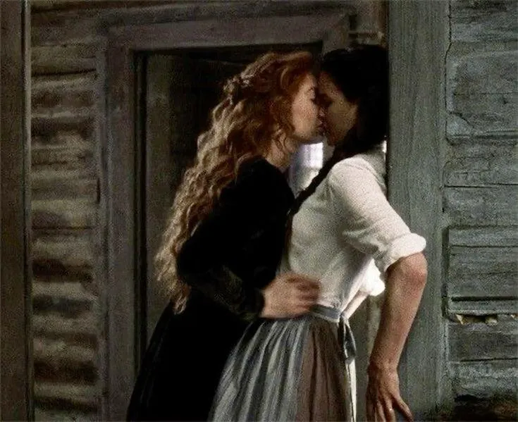 My girlfriend is bi-curious with low libido — how to gently encourage her FFM fantasies without pressure? posted by Simple-Flower-1146