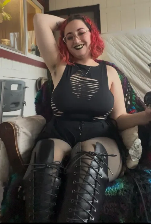 My hairy armpits are perfect by Th33vilon3