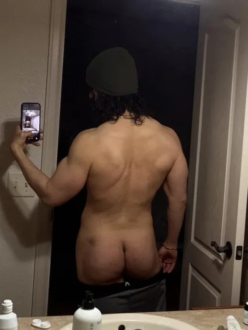 My hairy derrière by FitMan719