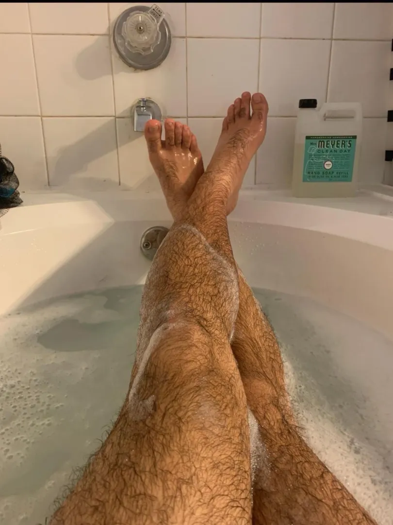 My hairy legs and feet posted by Exotic_Designer4609