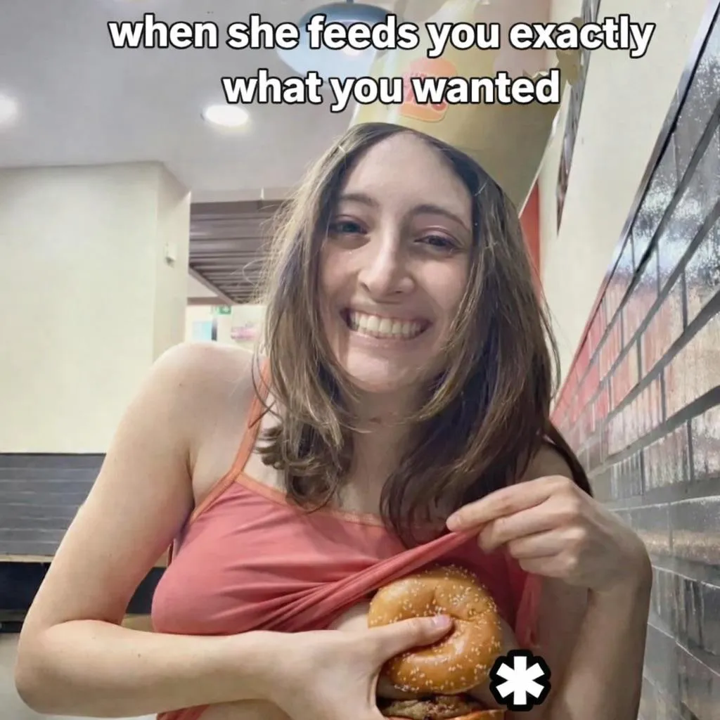 My kinda woman. posted by jerinth1902