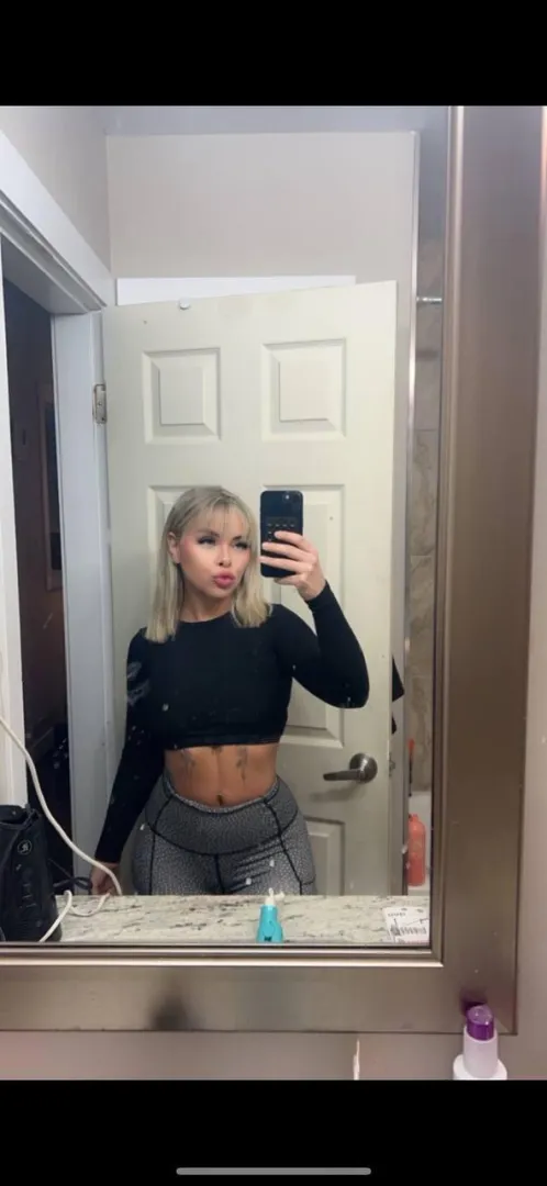 My lips are perfect for kissing posted by princesscutesyy