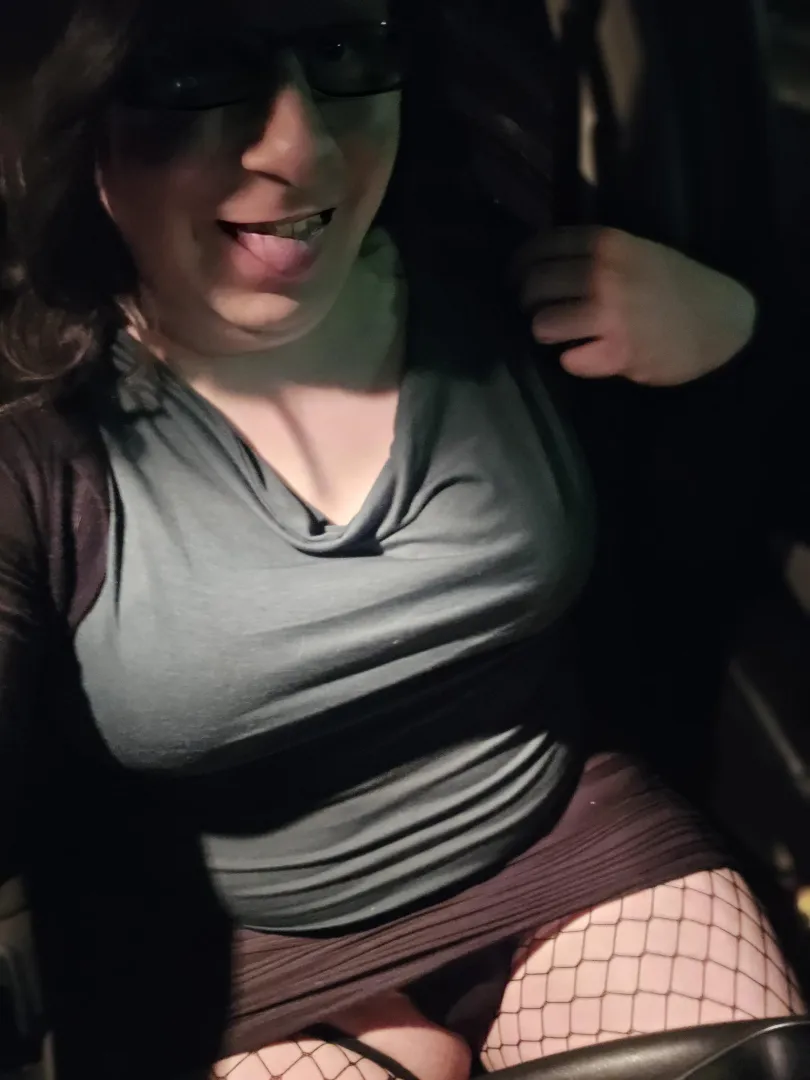 My Momma raised me with manners, not modesty ❤️❤️❤️ posted by jenniluvrgirl