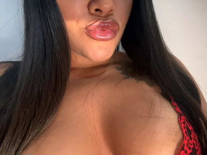 My mouth is always ready to leave its mark on you by glez333