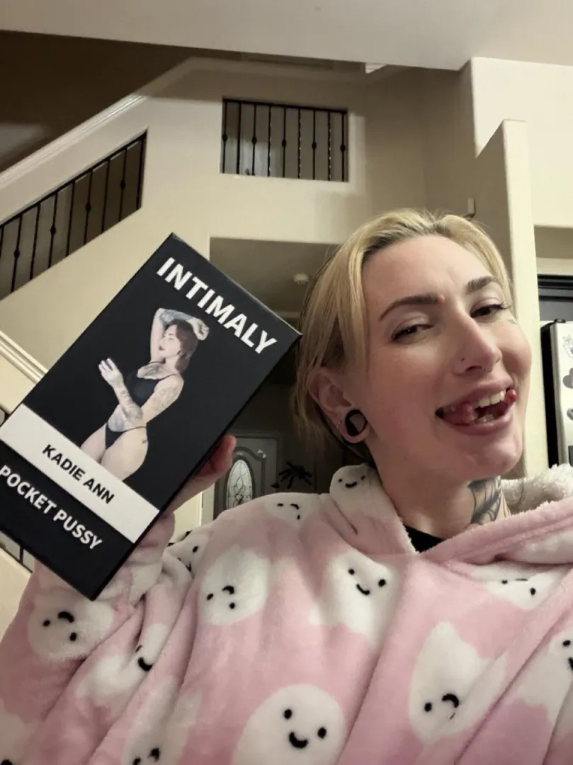 My mouth is better than my pussy because of my tongue posted by kadieann666