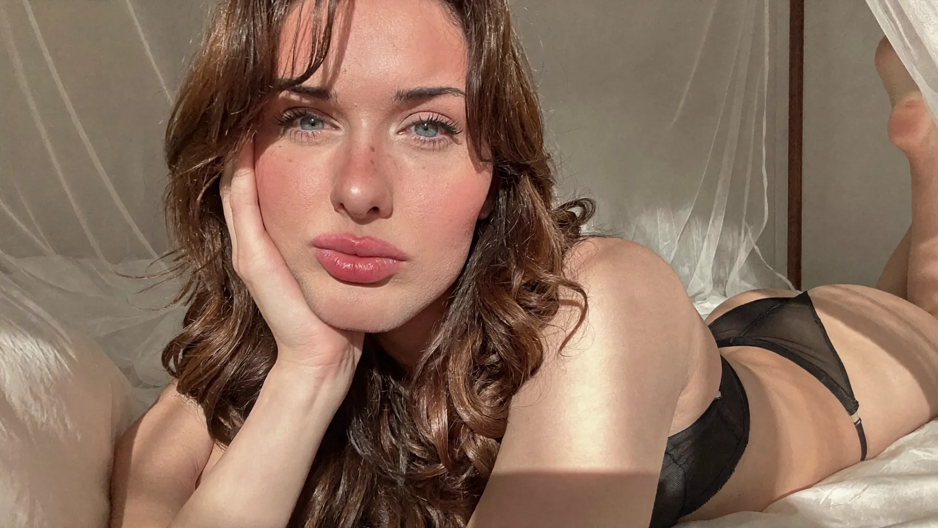 My new black outfit posted by Sam_Ashleyy