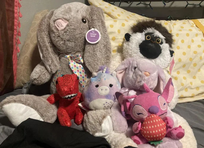 My new friends by Babygirlpage