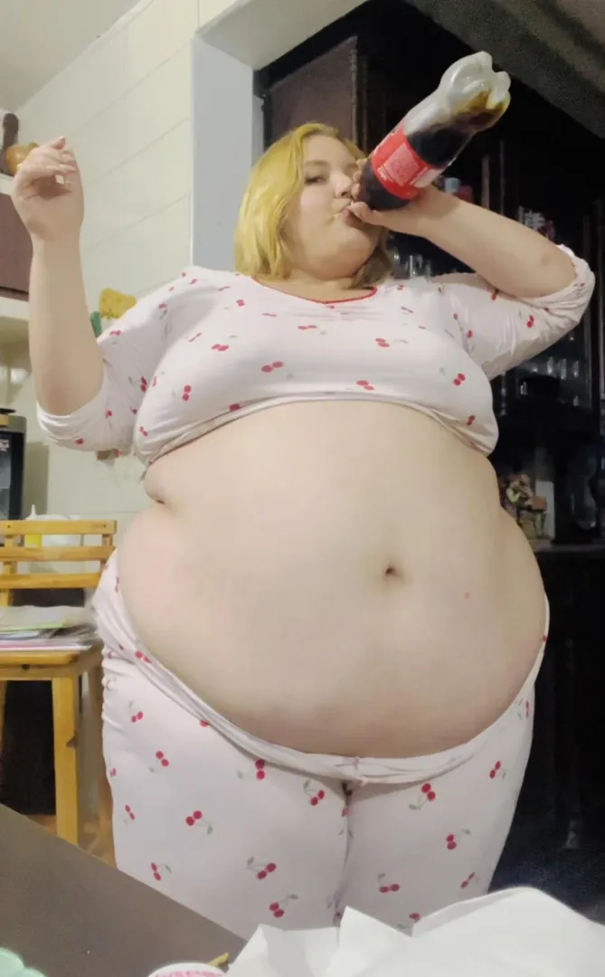 My new video on curvage is absolutely insane  posted by ConcentrateNo7817