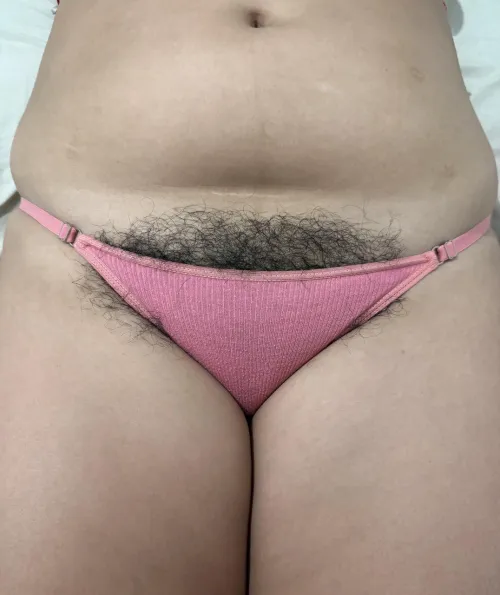 My panties can't contain my bush by queen_eme