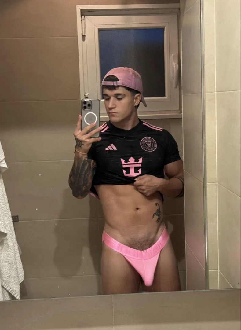 My photos are ideal for your fantasies posted by bootyy-liciouss