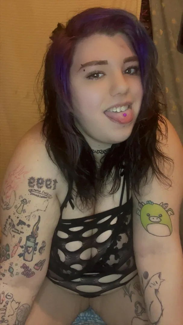 My pierced tongue would feel so good on your cock posted by TheKittyKayt