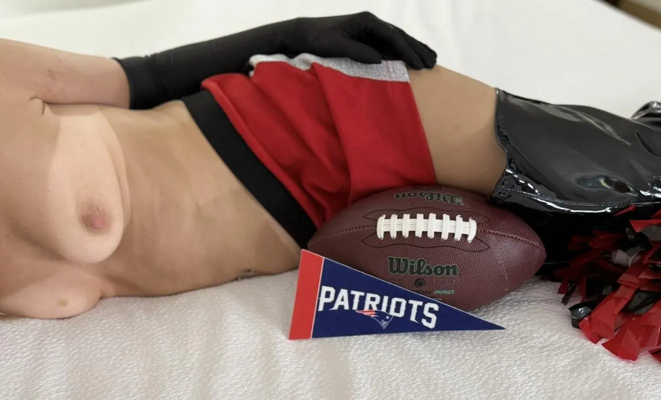 My prediction - Pats are going to yet another Super Bowl posted by EmilyRyder69_4