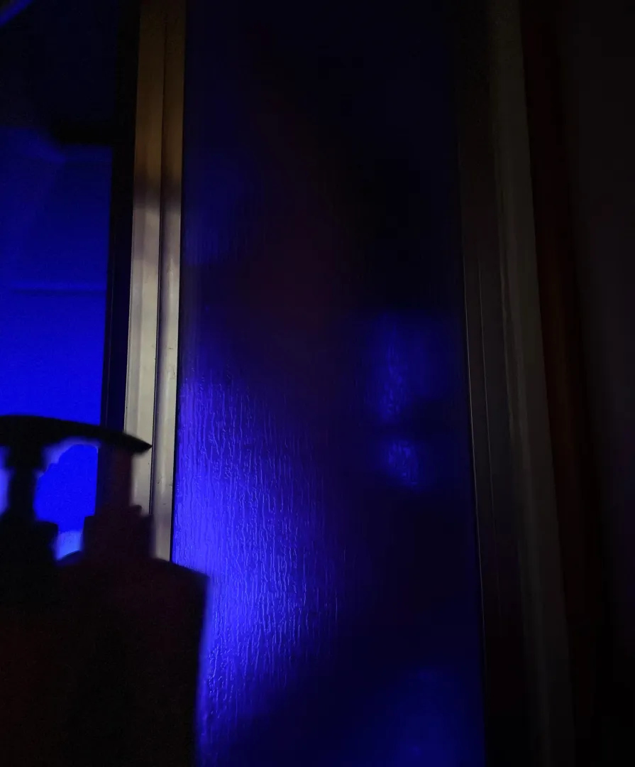 my sillouette >>> posted by p0pc0rn-is-bread