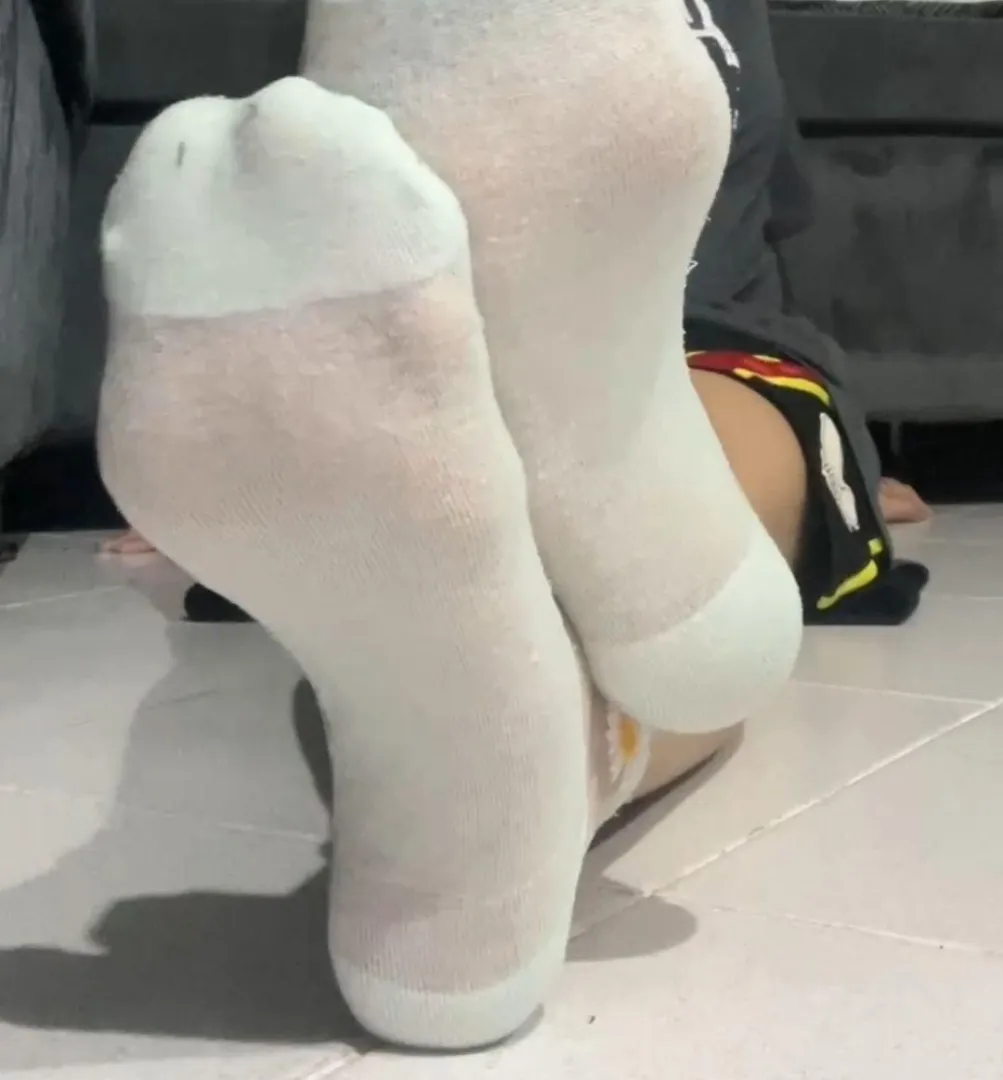 My smelly socks posted by Noumena102