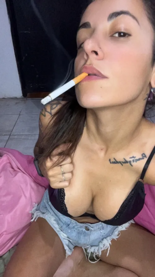 my smoke between your penis while I suck you off by peachhbabyy