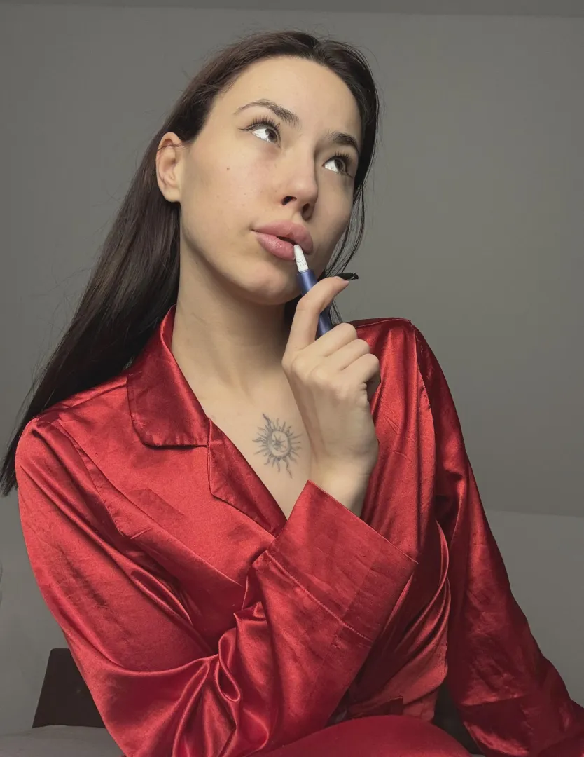 My smoke break just got a whole lot hotter posted by CosmicGlimpse