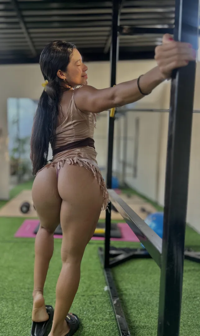 My smooth ass posted by fierce-angel