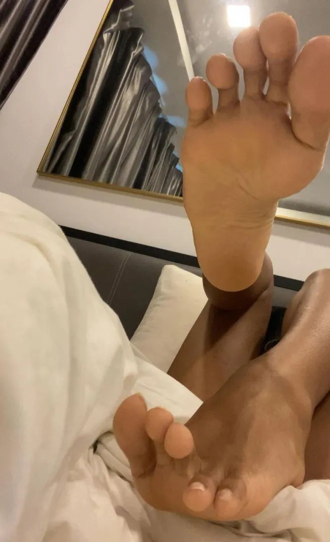My soft asian feet posted by Evening_Nothing_9800