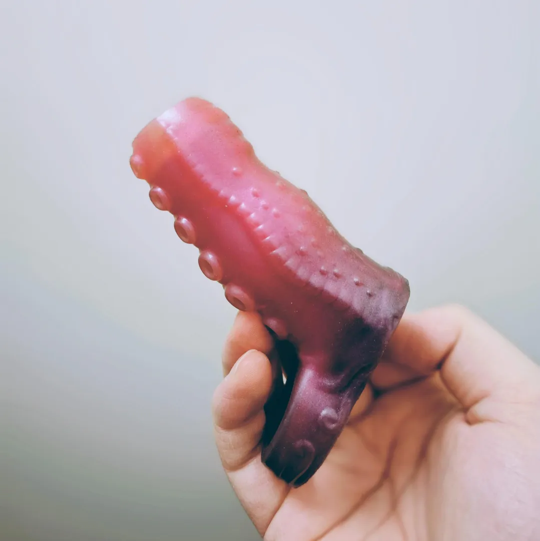 my squid is here! but too short lol posted by rofant99