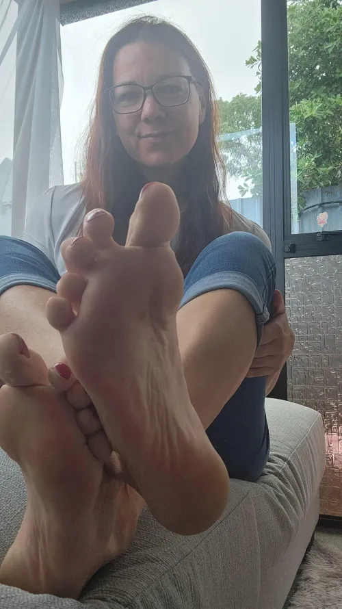 My sub funded no drinking challenge went so well I'm doing another challenge for March! This time with step counts. Dm me to chat details by Naive_Battle_8605