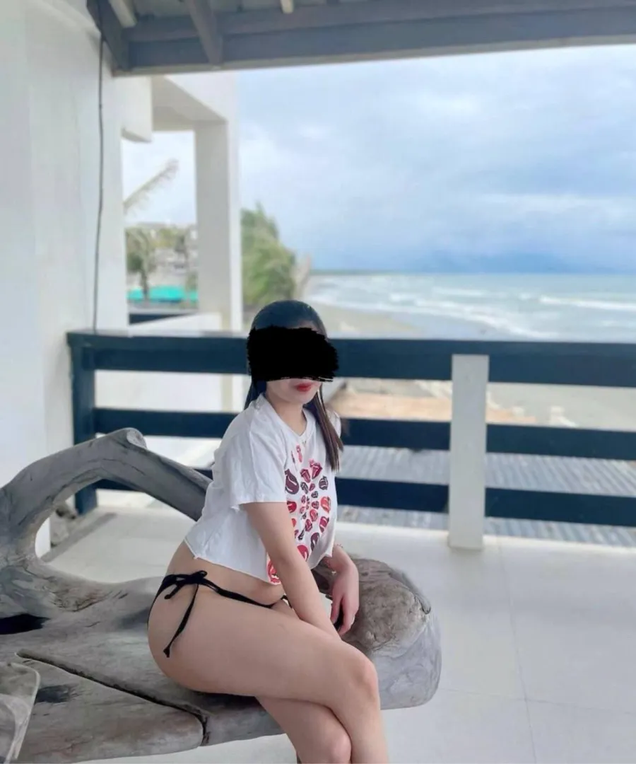 My wife for reference posted by kcxtap