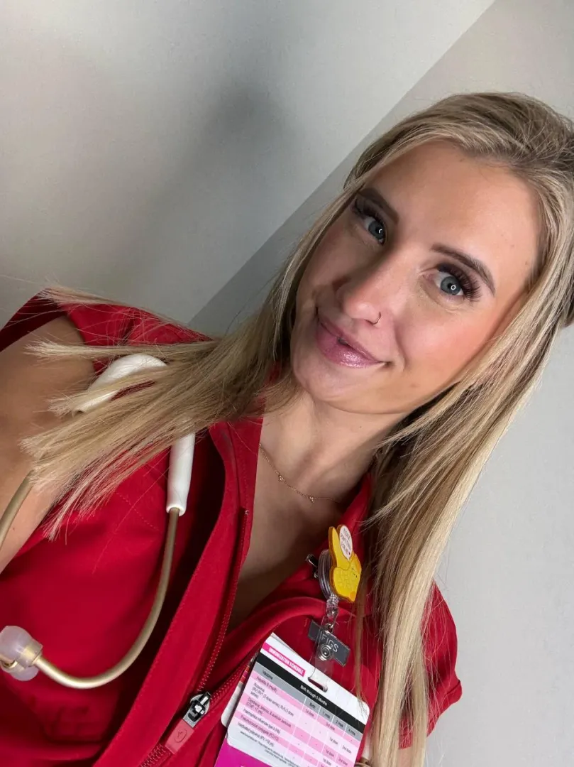 My wildest fantasy is getting pounded during my shift posted by nurseariaxo