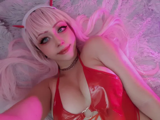 My Zero Two cosplay (Shirokoneko) by _BlushyDove