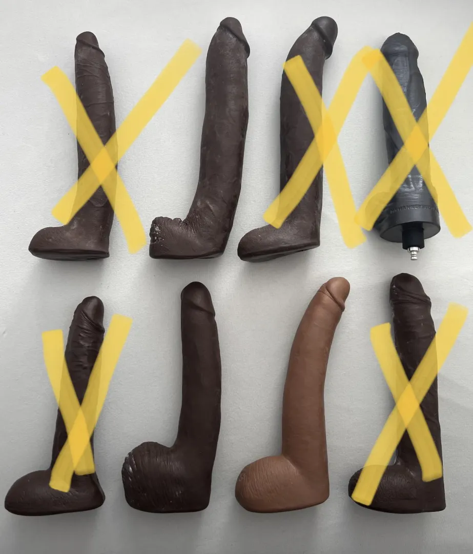 Nachdem das gestern so gut geklappt hat mache ich heute nochmal ein Update. Jemand Interesse an meinen restlichen 3 BBC Dildos? Bitte keine Sexanfragen, möchte die nur abgeben! posted by official_nira