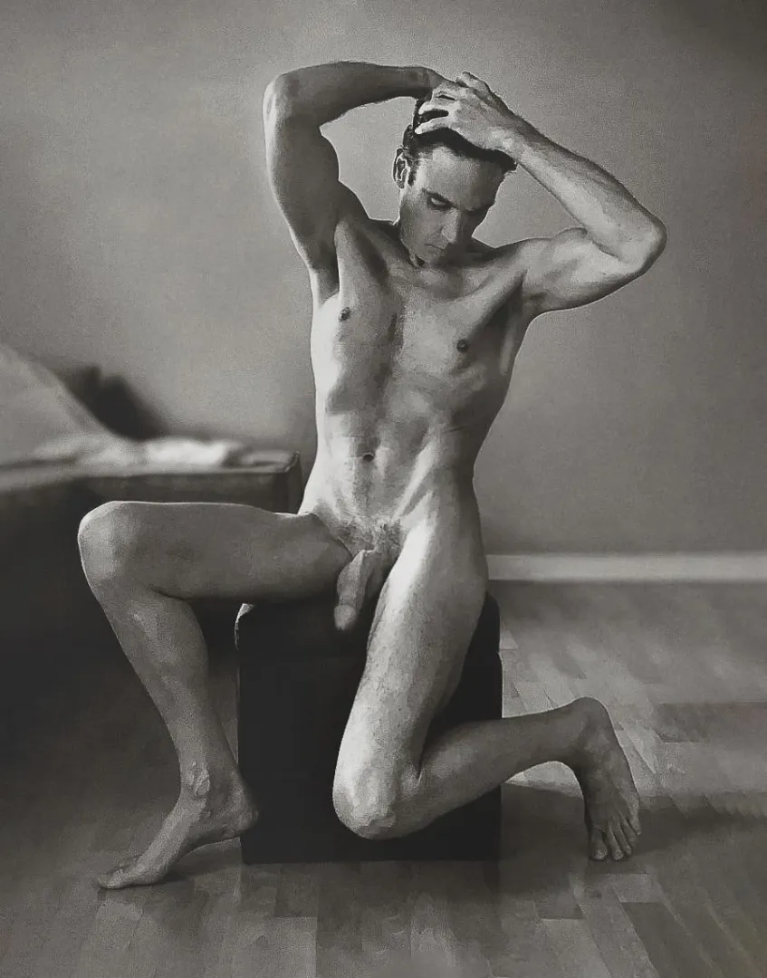 Naked on a stool posted by flippy723