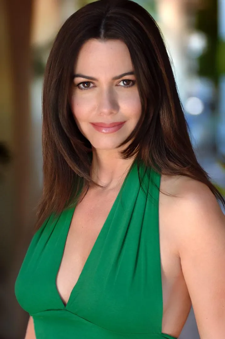 nancy valen posted by ApartEye435