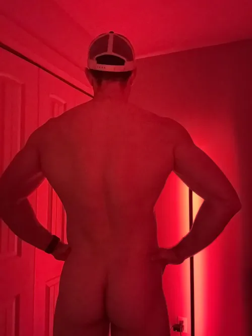 National colour highlighting my wide muscle dad back! by thehick00