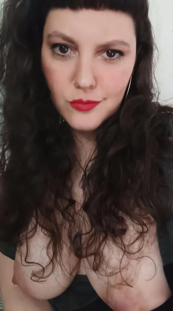 Natural and horny latina herej posted by AmyRei666