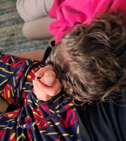 Natural Nails wife giving HJ by Altruistic_Onion_848