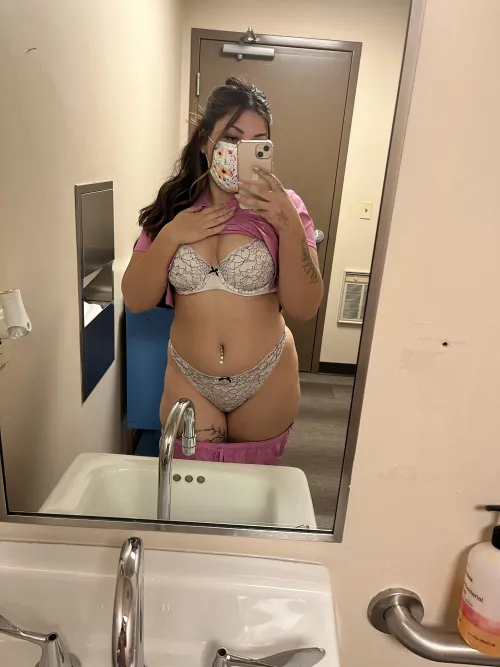 Naughty nurse by Lolaj_1