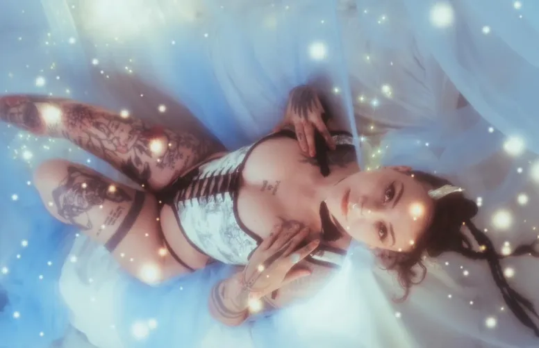 [NB] corset dream by UrsinaeVespera