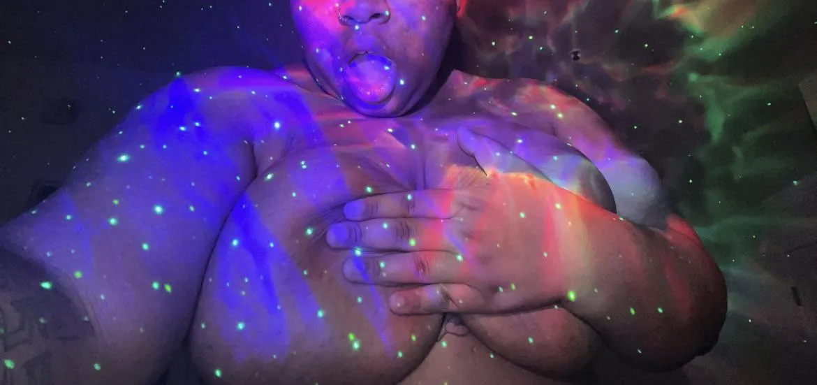 NB25 4 kinky 420 vibes hmu posted by Smart_Story8739