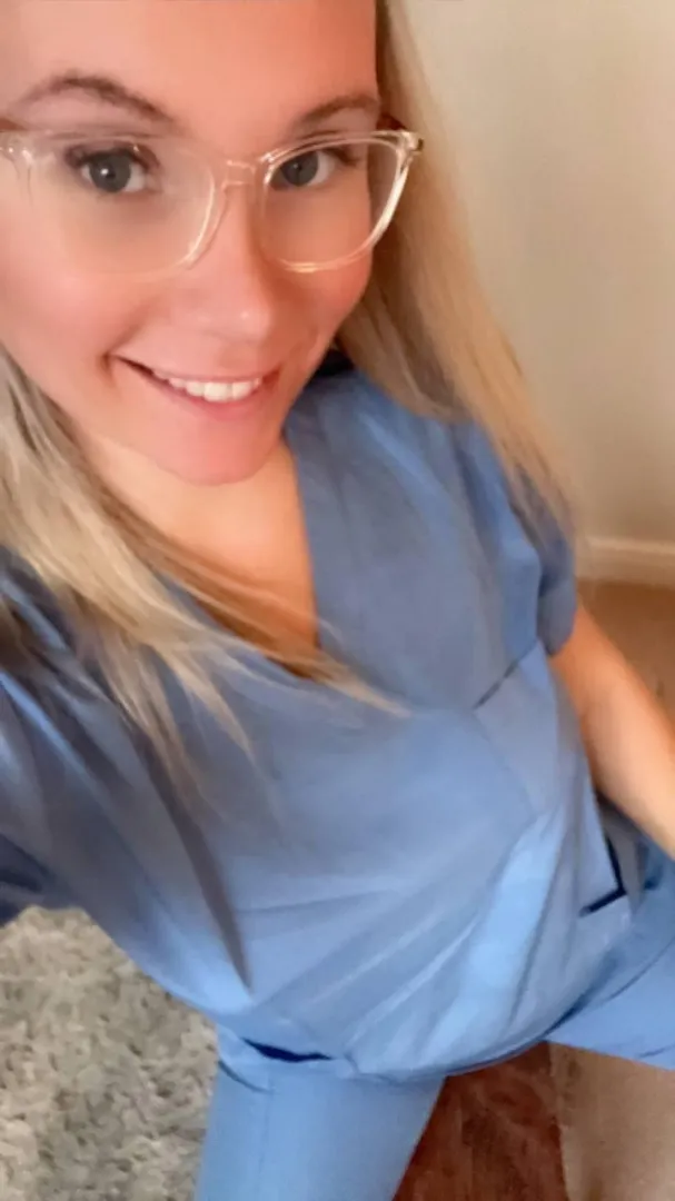 Need a check-up? I’m here to take your vitals... and maybe your breath away  posted by nursebunnyxo