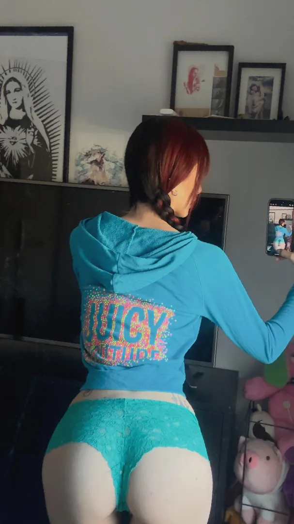 Need a host tn, kinda horny + sipping lmao - chat on lnsta: ,.lunarumes.' posted by mafnxxx