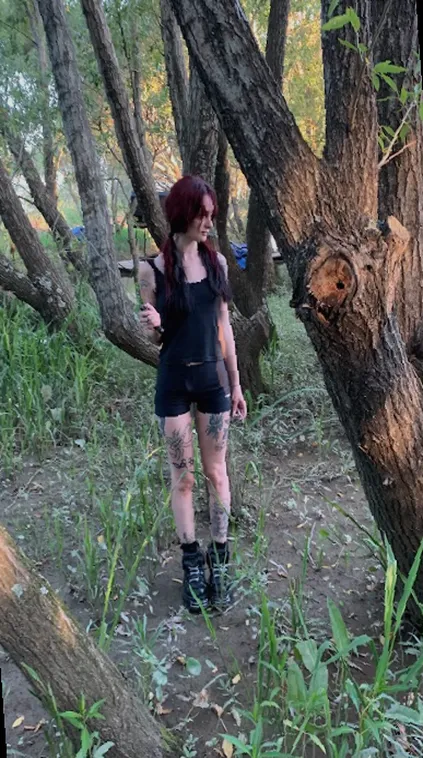 Need a local host for tonight dm me on lntsag: .lunafyrae'. posted by myopinionstinks