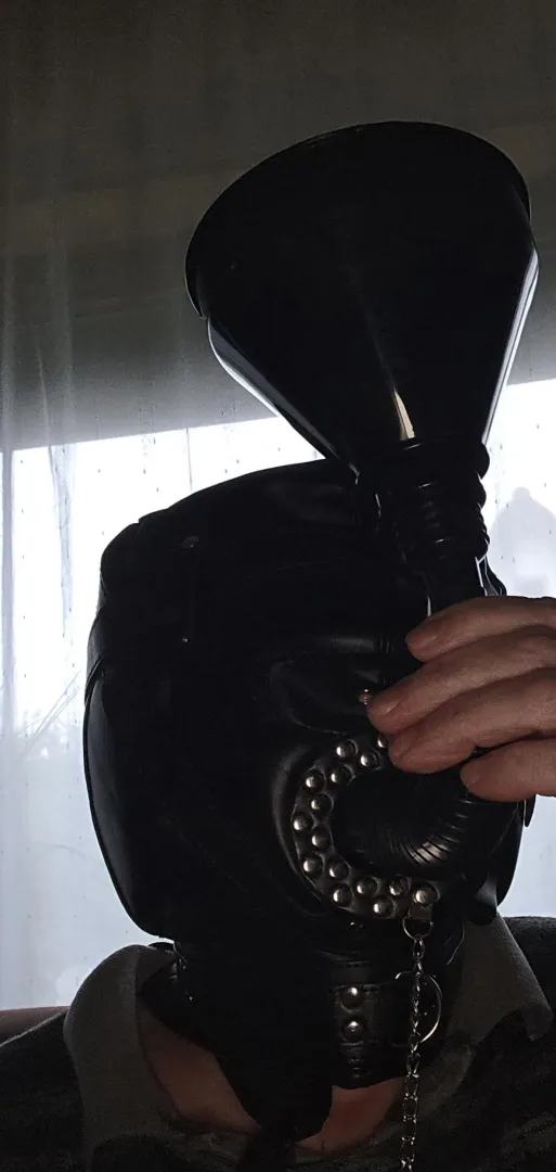 Need a mistress who feed me with everything she want posted by sissyGermany22