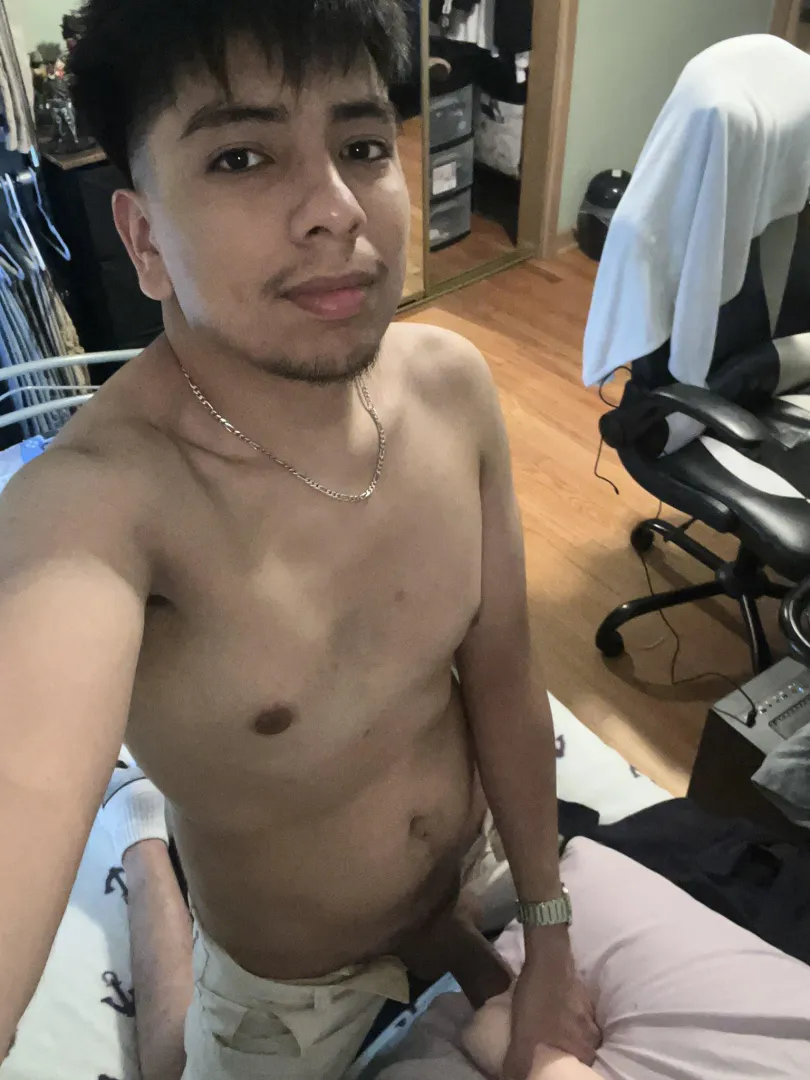 Need a new fuck toy posted by Feeling_Fact_5883