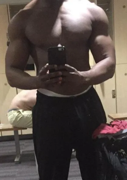 Need a sub who’s masc in the streets, bitch in the sheets posted by Forward-Cattle-4637