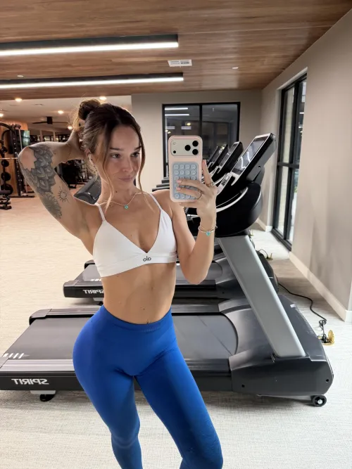 Need some help burning some extra calories by tina_bastanchury