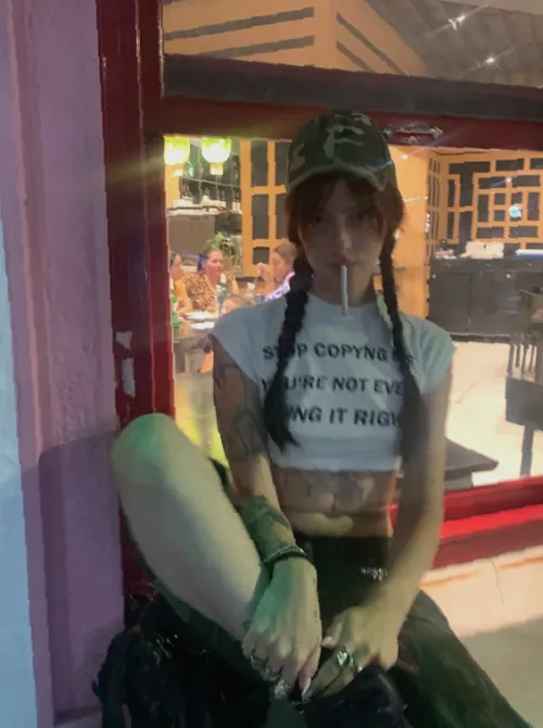 need someone that can provide hosting — i answer faster on Teeleg: lunasugarplum by FakeyFaked