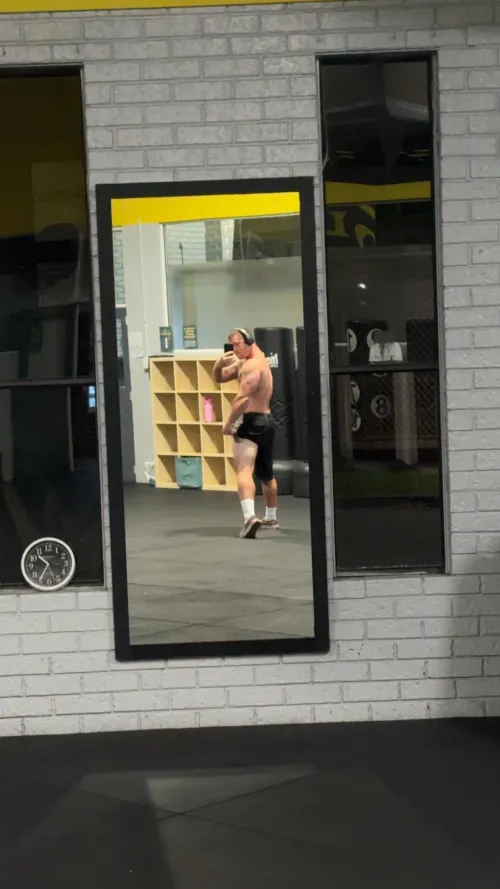 Need someone to match the freak by Jakbol-1